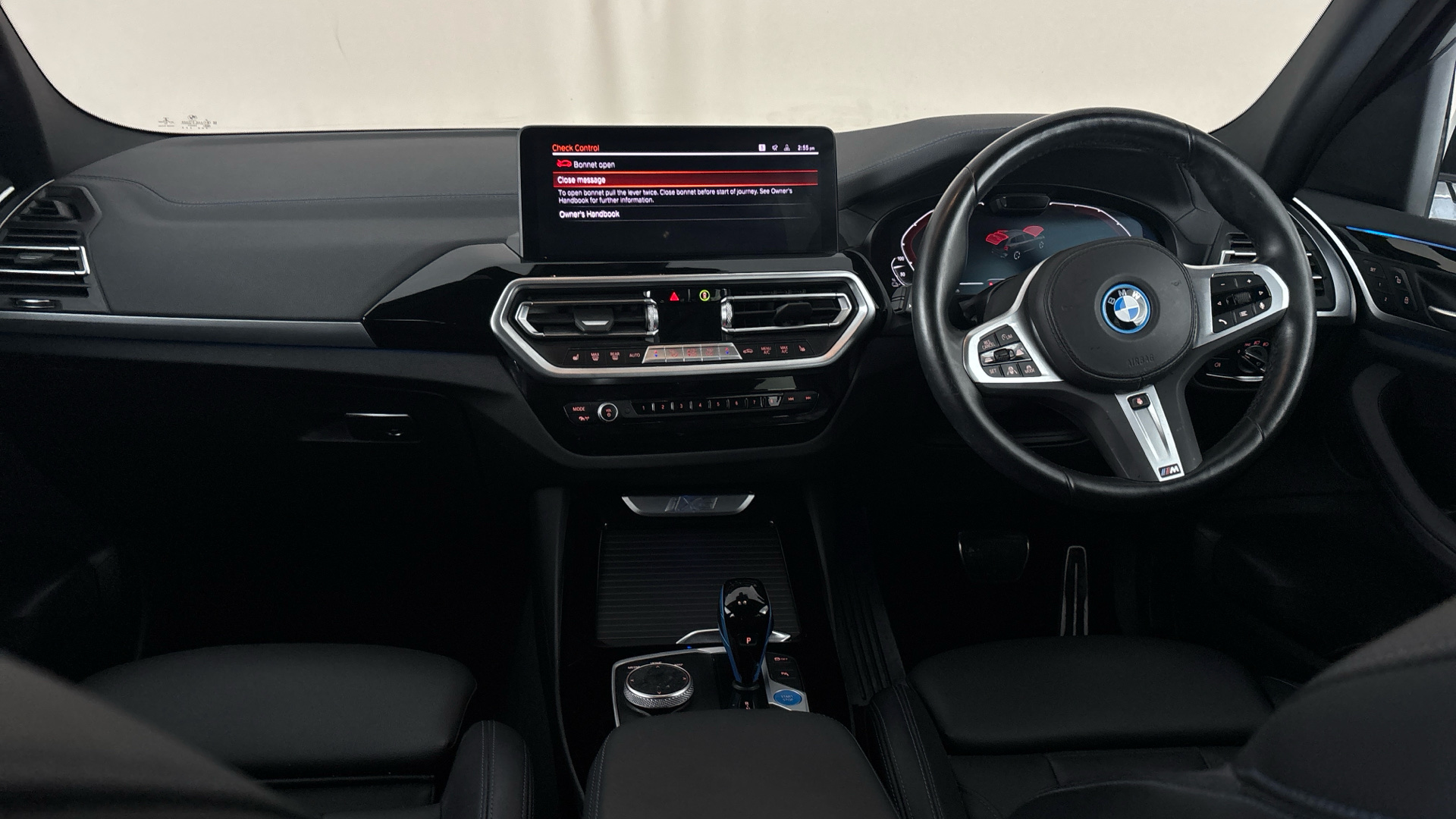 4020620 210kW M Sport 80kWh 5dr Auto