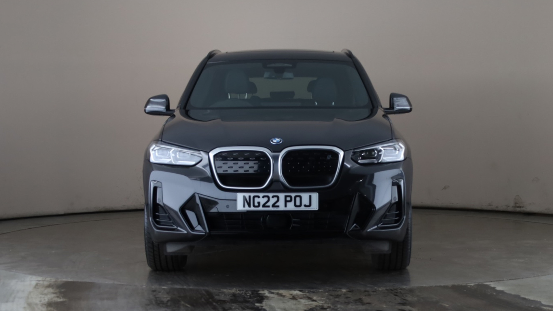 4028224 210kW M Sport 80kWh 5dr Auto