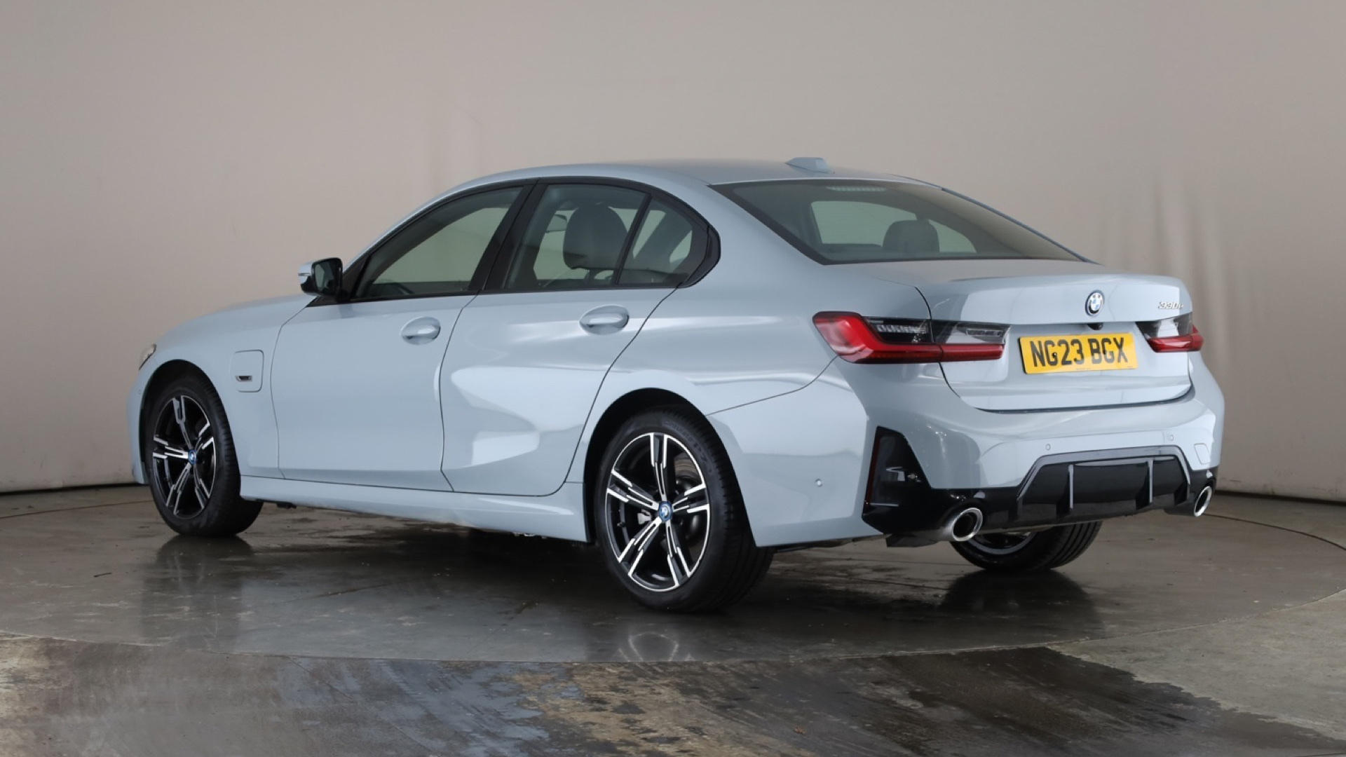 4047611 330e M Sport 4dr Step Auto