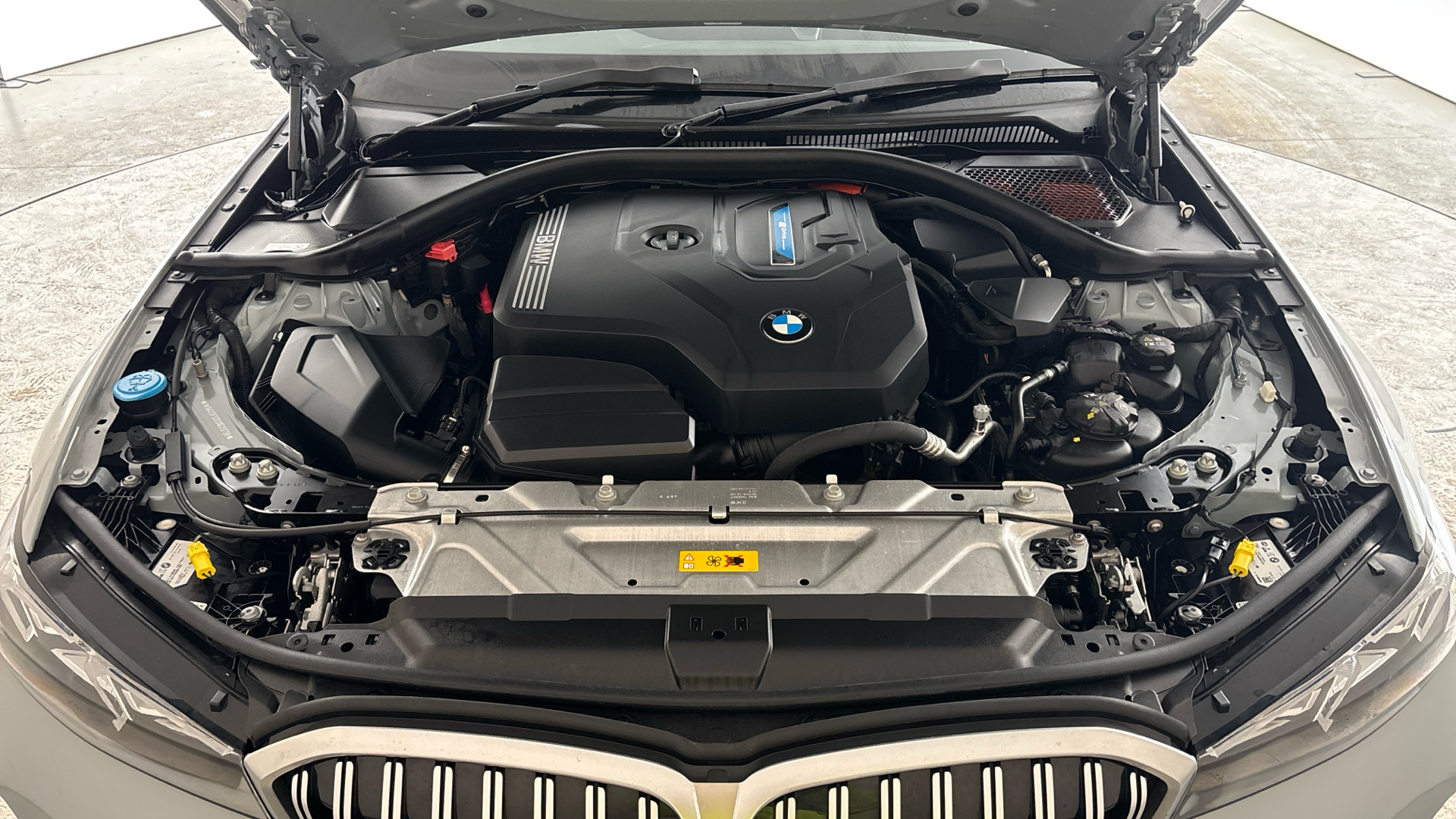 4047611 330e M Sport 4dr Step Auto