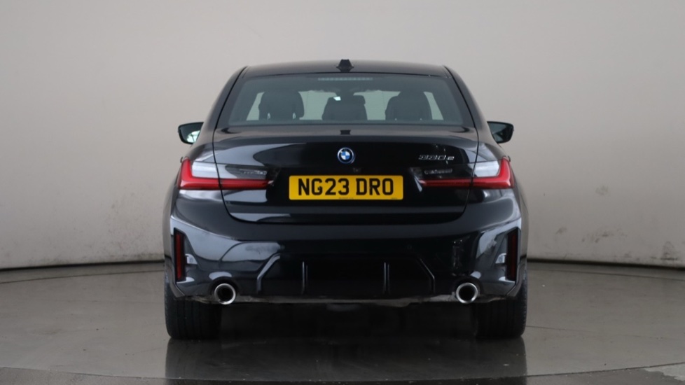 BMW 3 SERIES Image 4