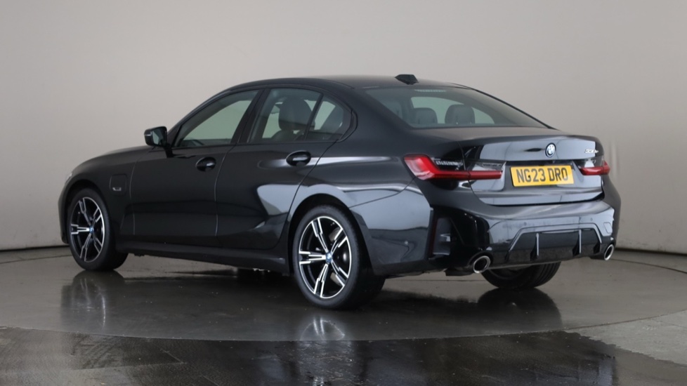 BMW 3 SERIES Image 3