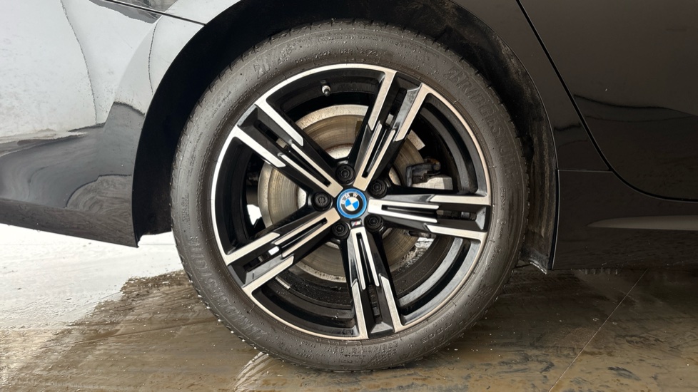 BMW 3 SERIES Image 19