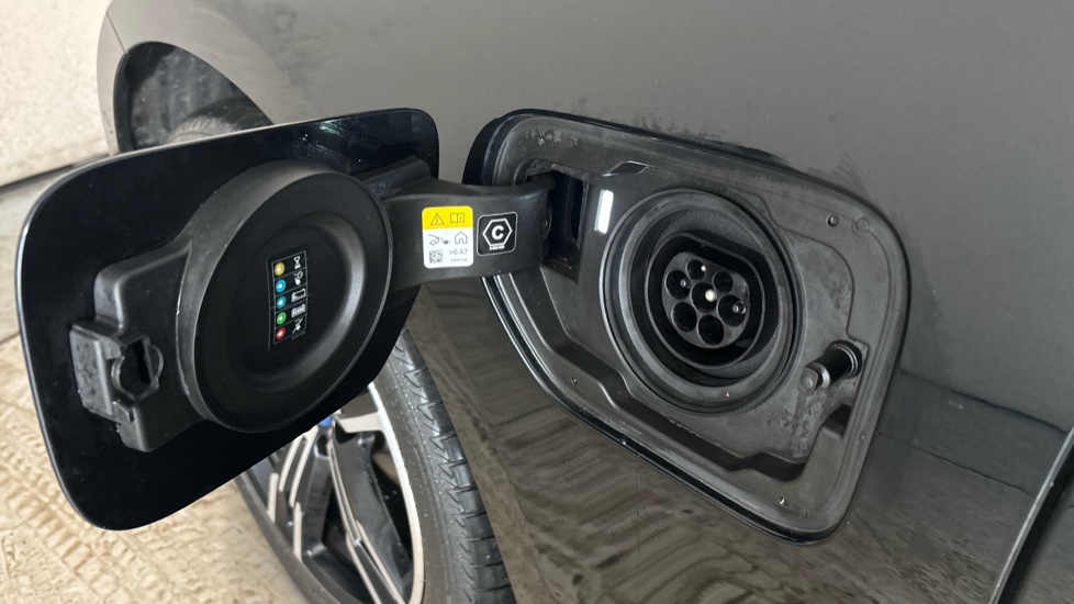 BMW 3 SERIES Image 21