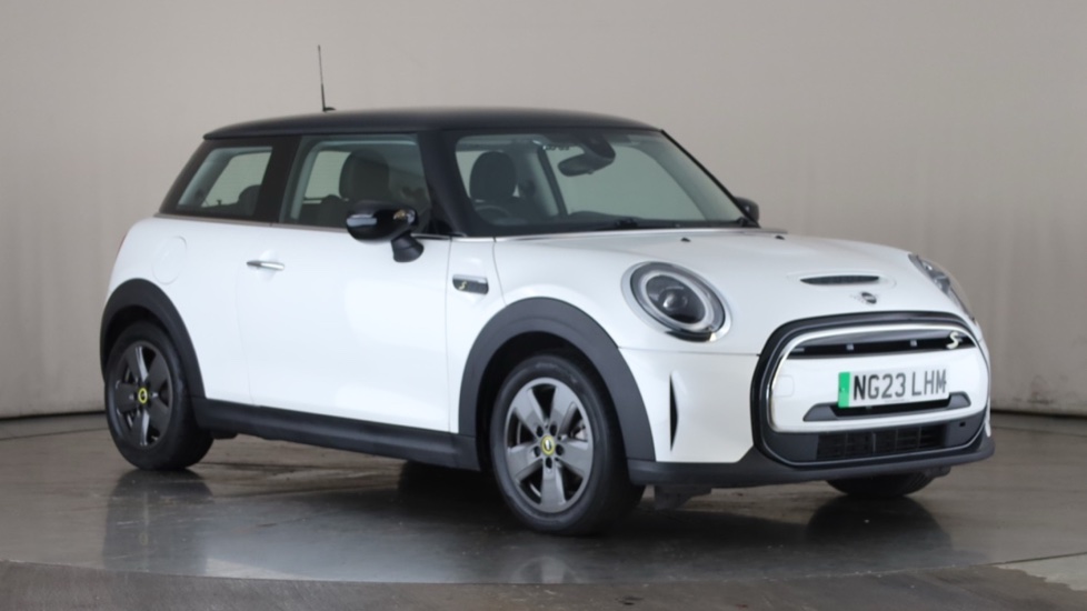 MINI HATCHBACK Image 7