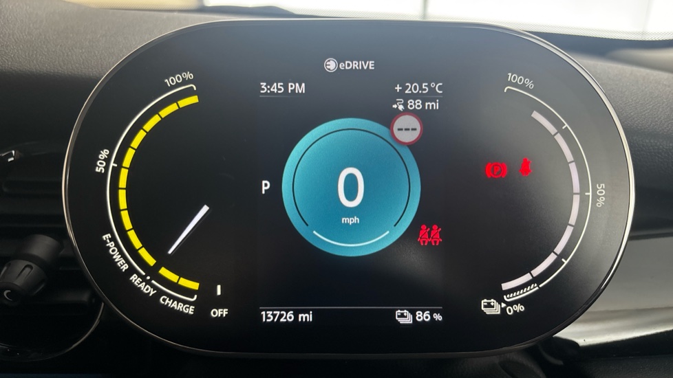 MINI HATCHBACK Image 13