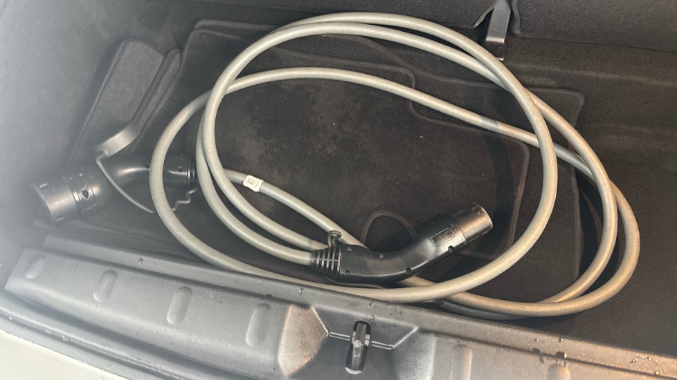 MINI HATCHBACK Image 22