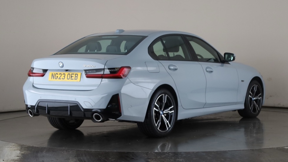 BMW 3 SERIES Image 5