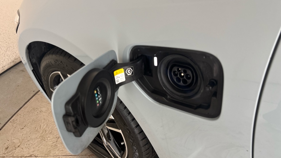 BMW 3 SERIES Image 21