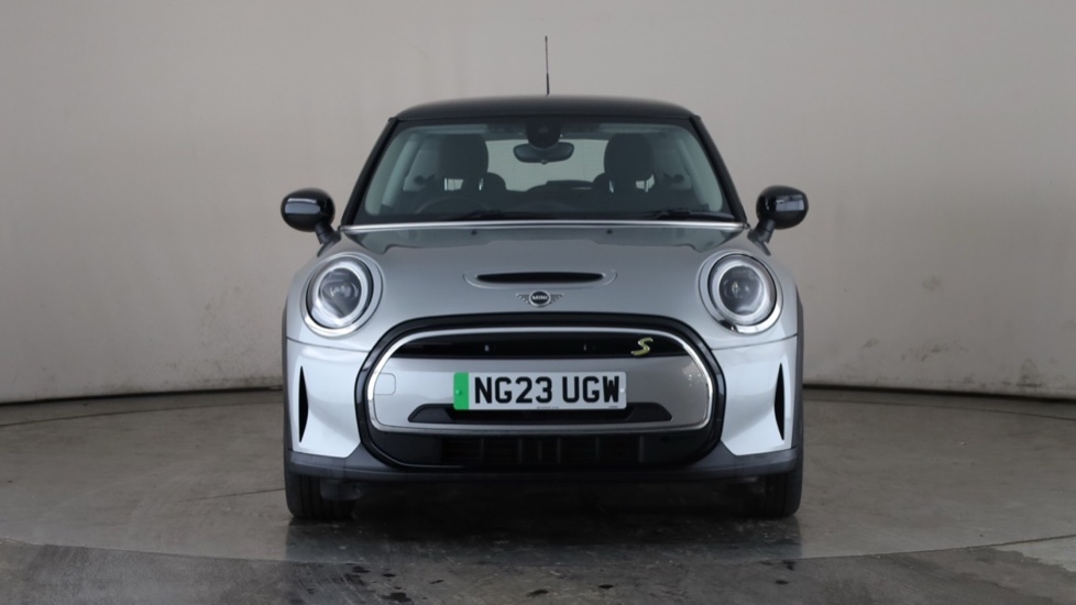 MINI HATCHBACK Image 8