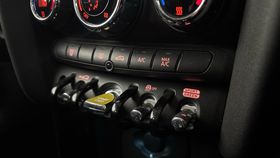 MINI HATCHBACK Drive mode