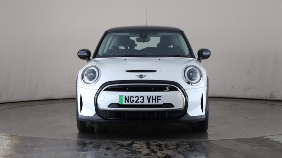 MINI HATCHBACK Image 8