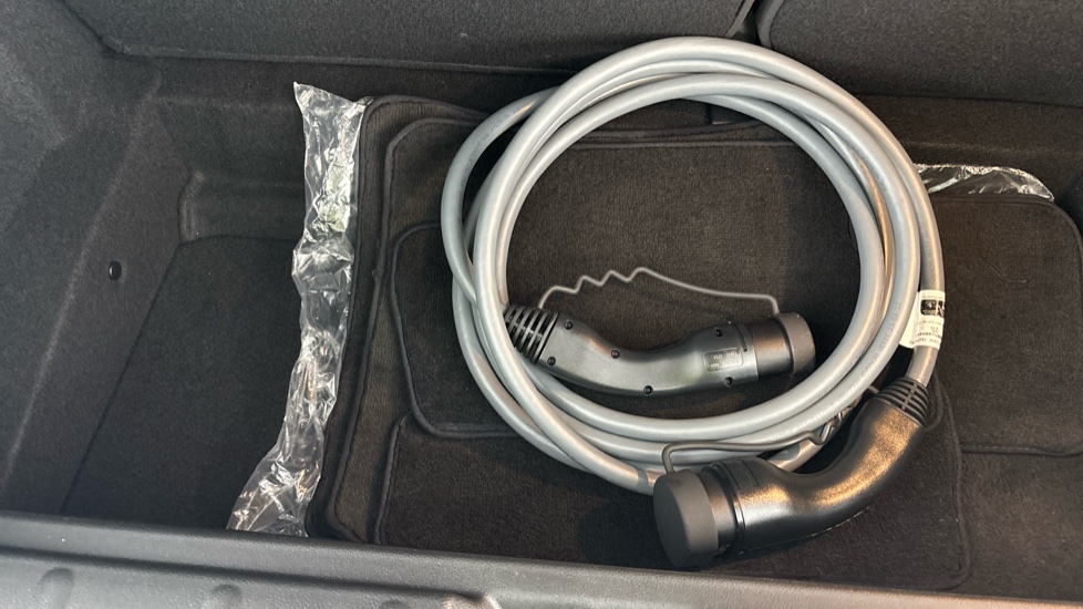 MINI HATCHBACK Image 22