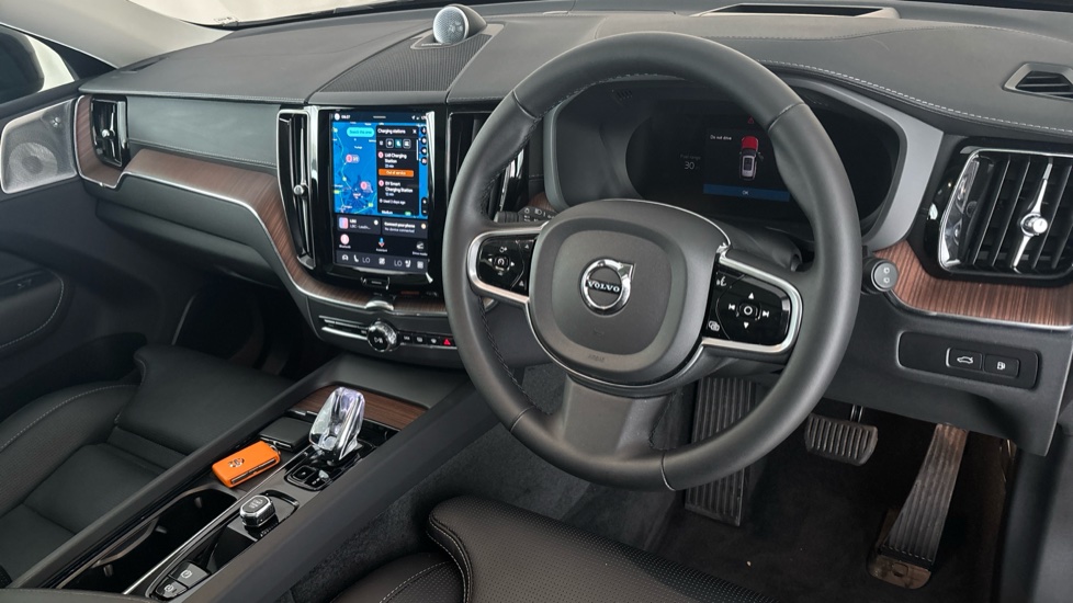VOLVO XC60 Image 9