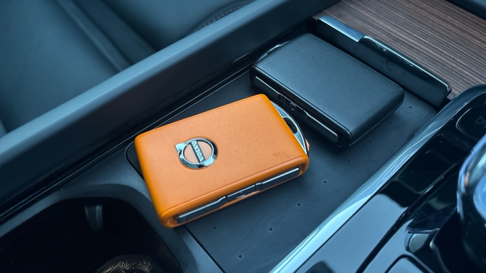 VOLVO XC60 2 keys