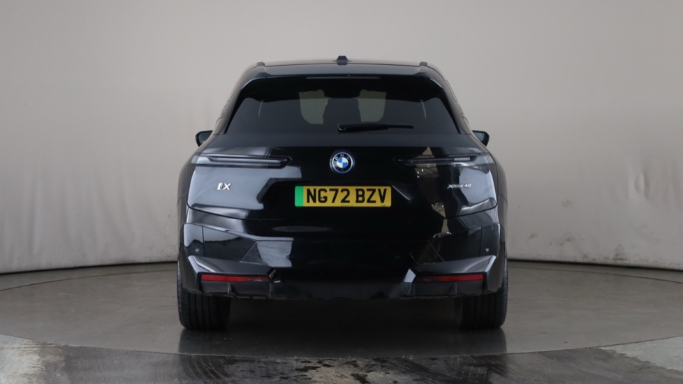 BMW iX Image 4