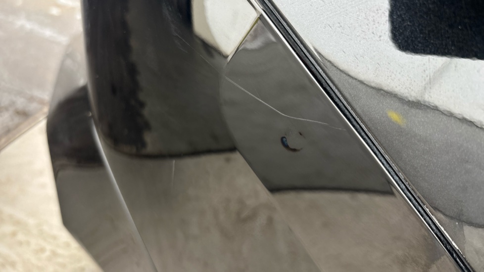 BMW iX Scratches