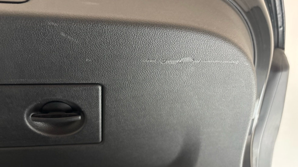 BMW Ix3 scuff