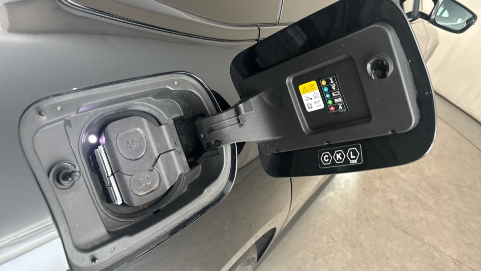 BMW Ix3 Image 21