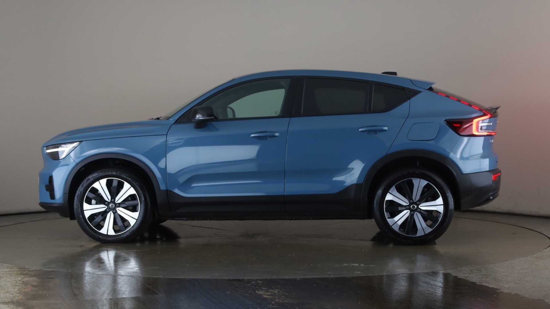 170kW Recharge Core 69kWh 5dr Auto [2023]