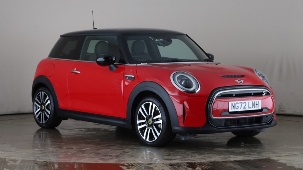 MINI HATCHBACK Image 7