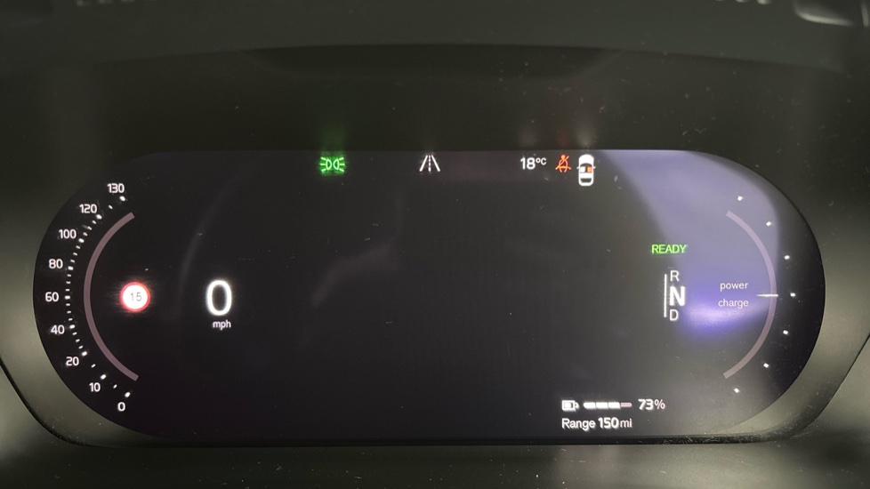 VOLVO XC40 Image 13