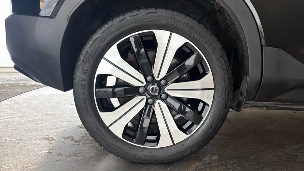 VOLVO XC40 Image 19