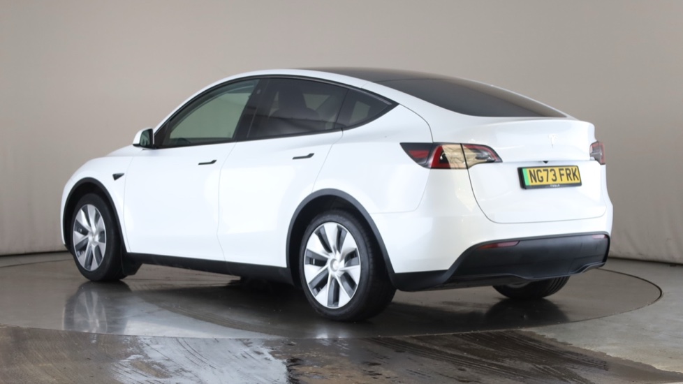 TESLA MODEL Y Image 3