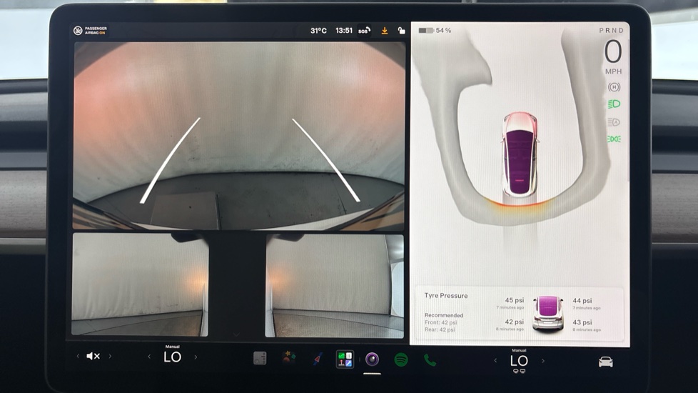 TESLA MODEL Y Reverse camera