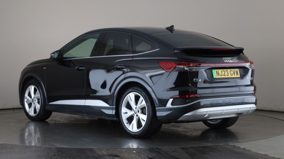 AUDI Q4 Image 3