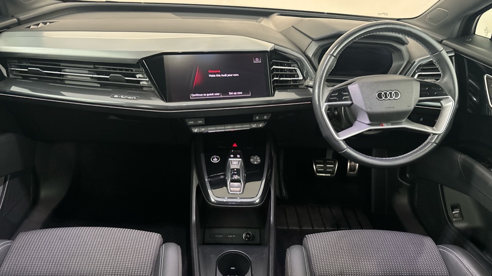 AUDI Q4 Image 11