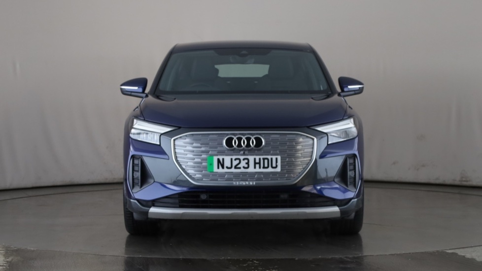 AUDI Q4 Image 8