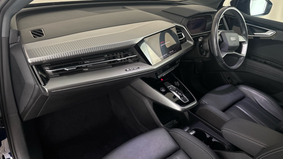 AUDI Q4 Image 10