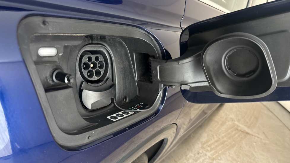 AUDI Q4 Image 21