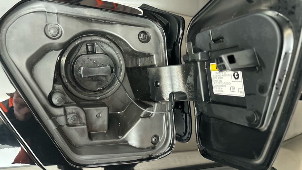 LEXUS UX Image 21