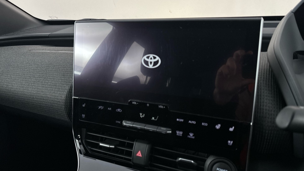 TOYOTA BZ4X Image 12