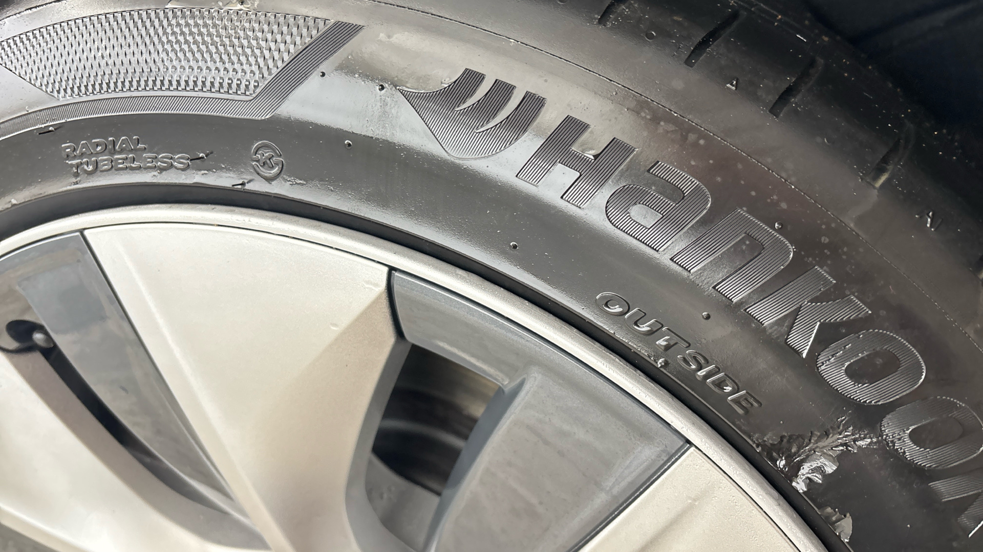 4027514 Long Range AWD 5dr Auto