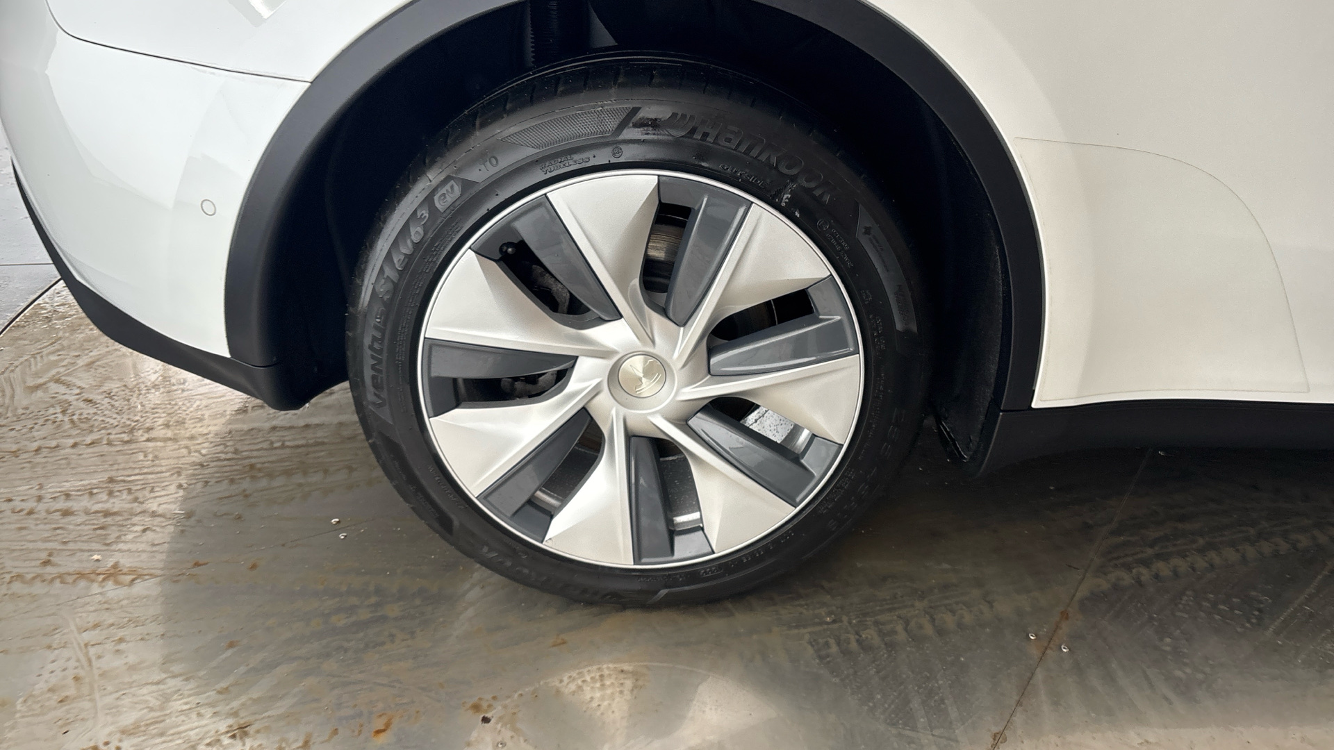 4027514 Long Range AWD 5dr Auto