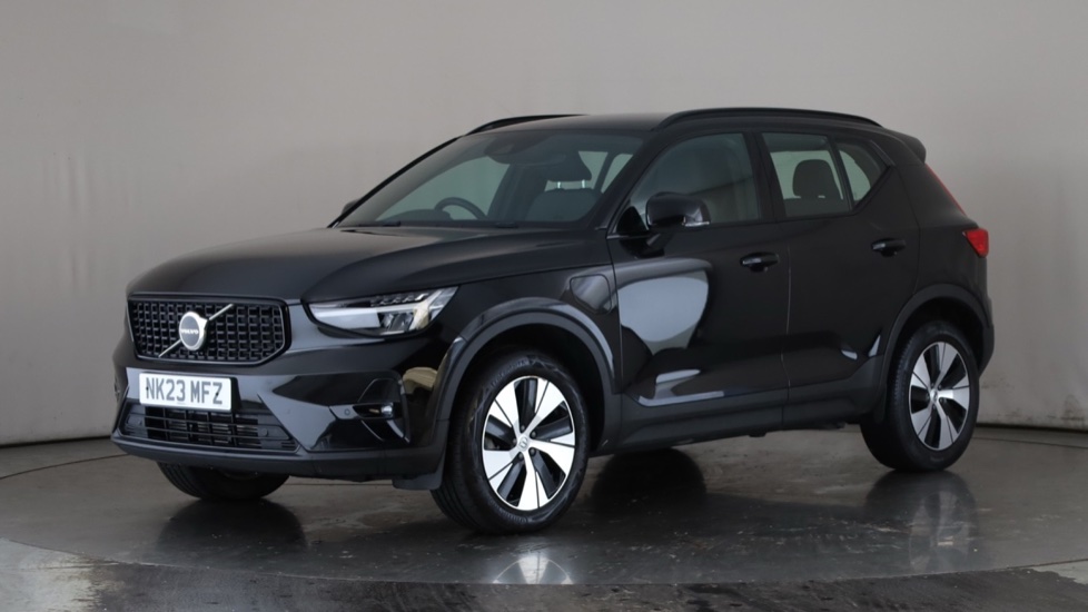Used VOLVO XC40