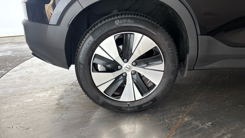 VOLVO XC40 Image 19