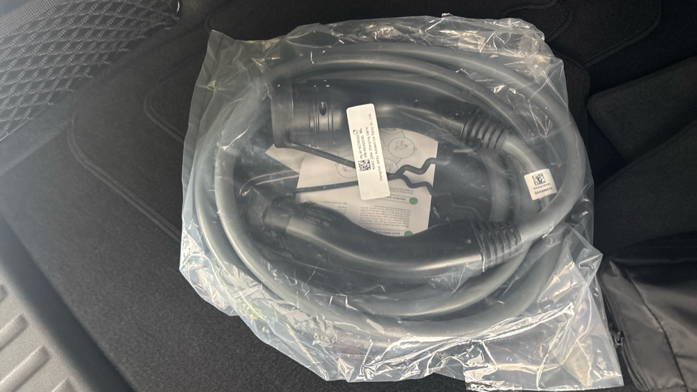 BMW iX1 Image 22