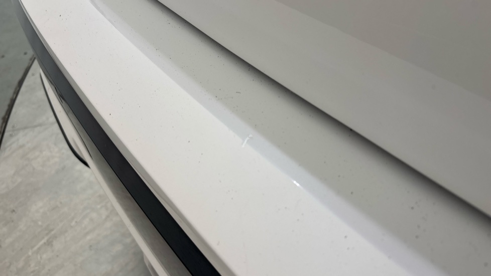 BMW iX1 chips and scratches