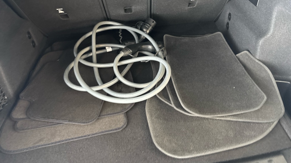 BMW iX1 Image 22