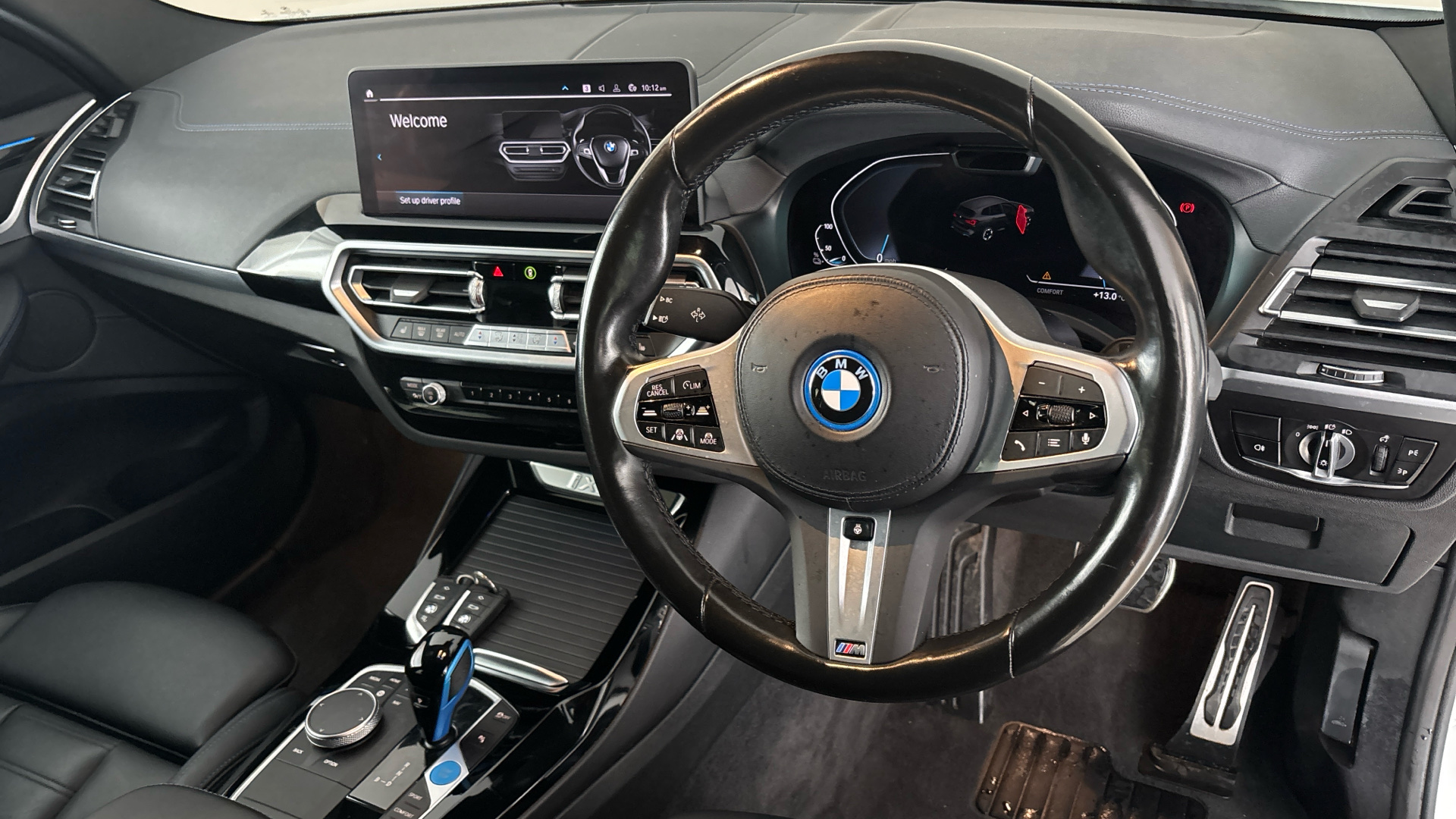 4027488 210kW M Sport 80kWh 5dr Auto