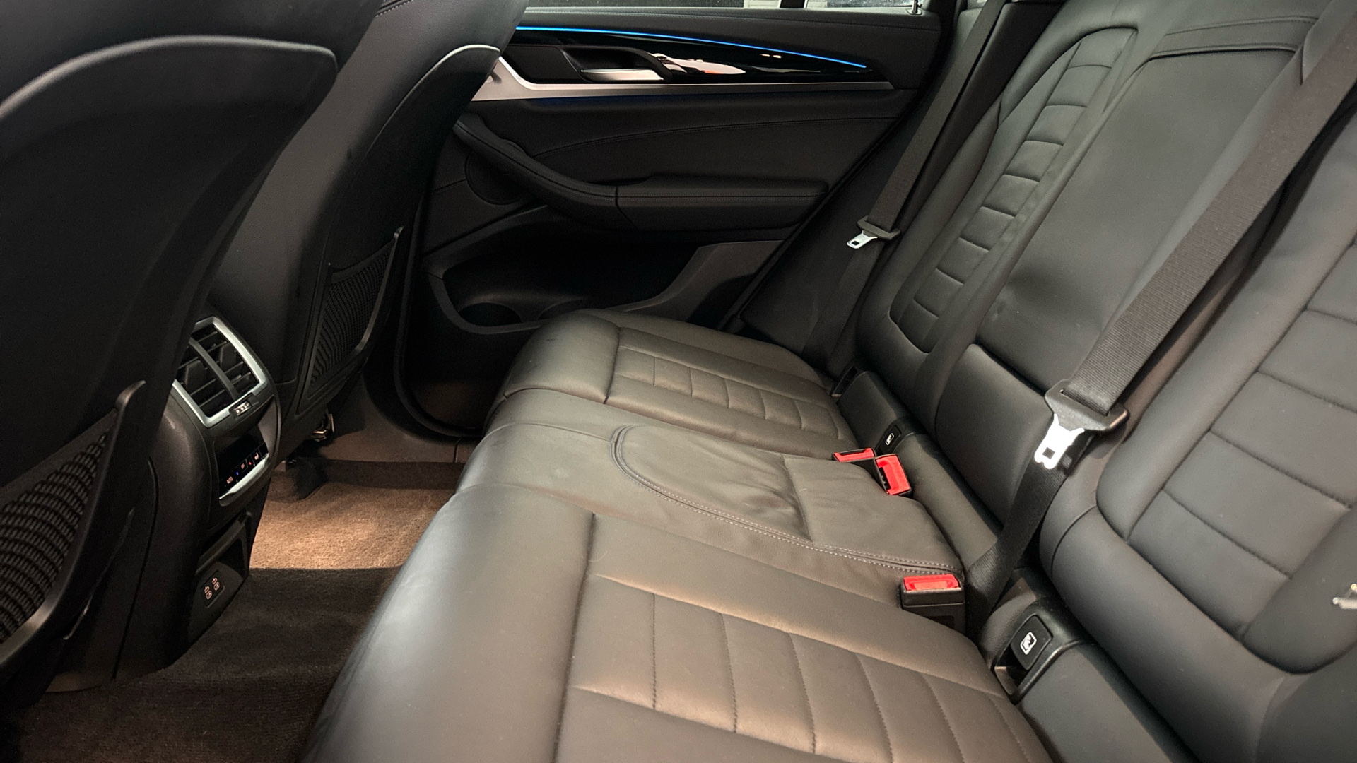 4027488 210kW M Sport 80kWh 5dr Auto