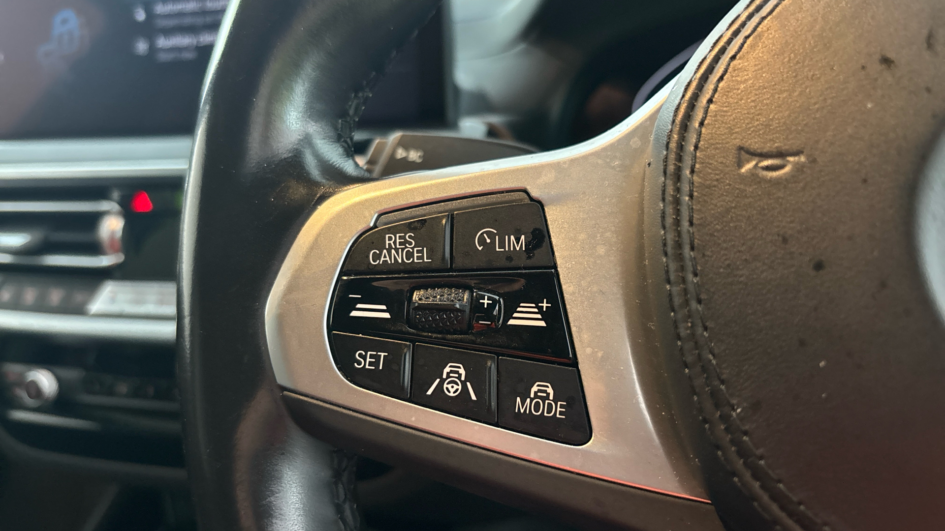 4027488 210kW M Sport 80kWh 5dr Auto