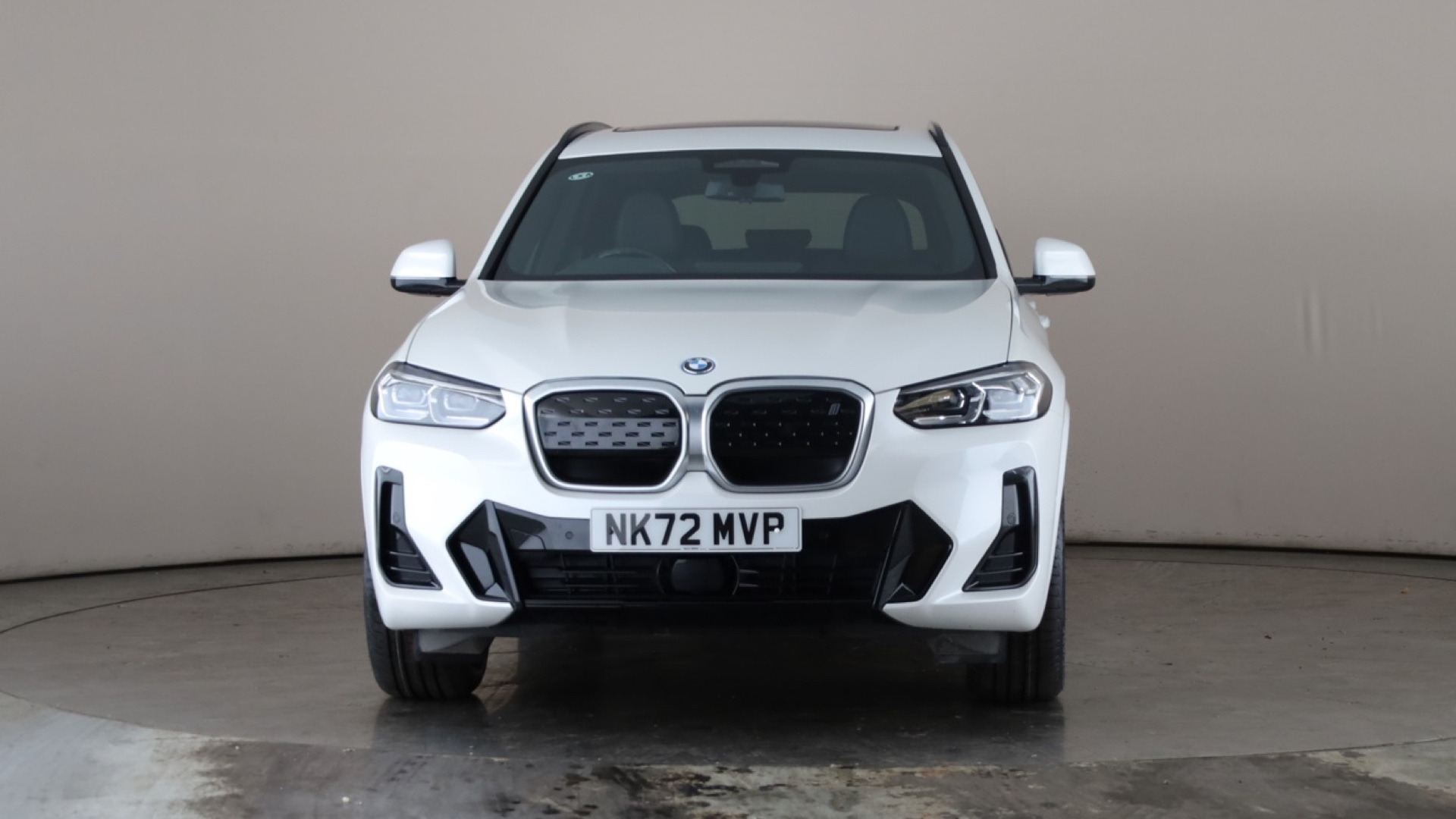 4027428 210kW M Sport 80kWh 5dr Auto
