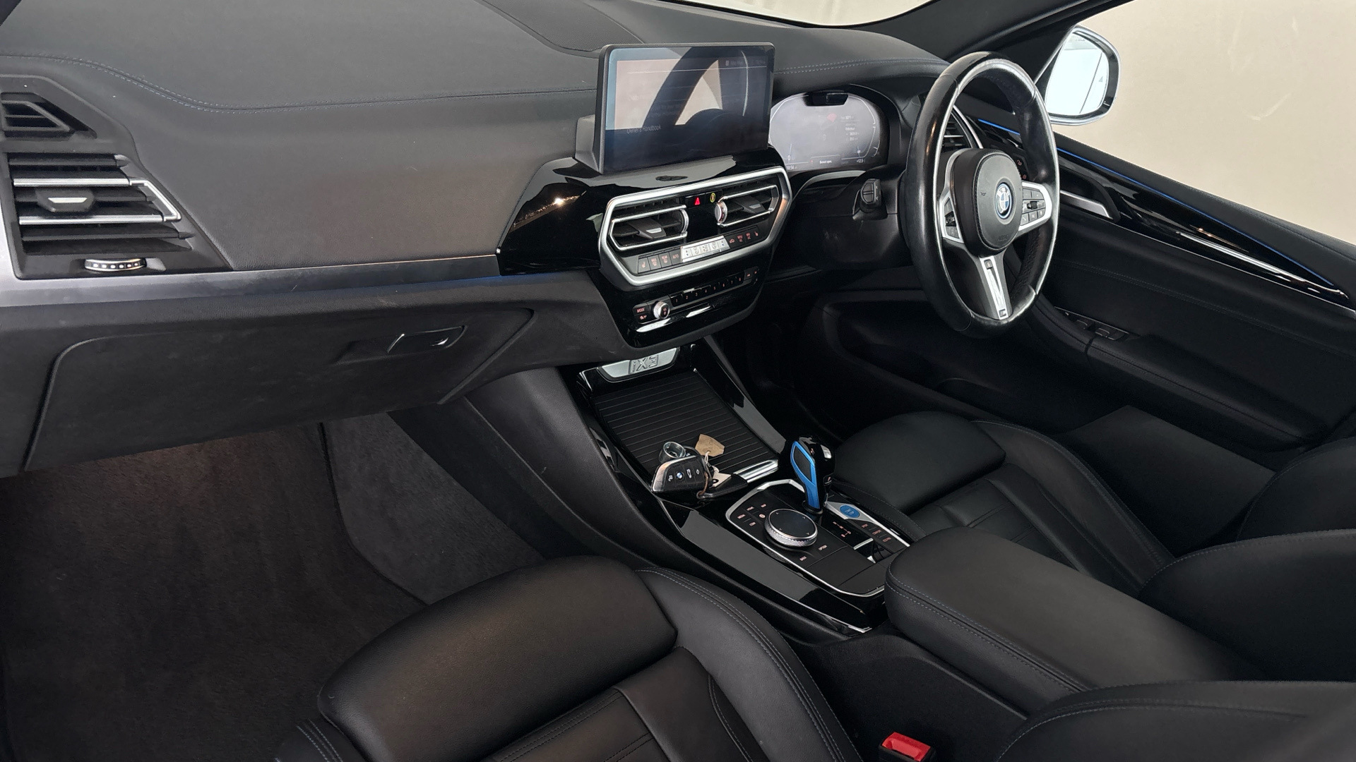 4027428 210kW M Sport 80kWh 5dr Auto