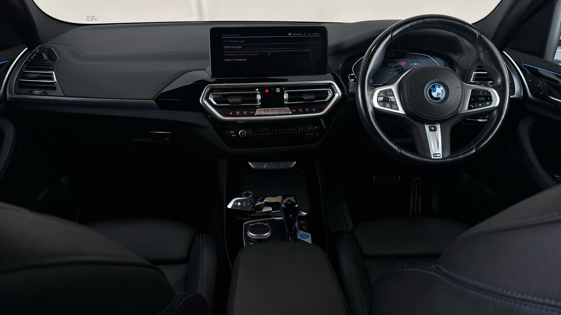 4027428 210kW M Sport 80kWh 5dr Auto