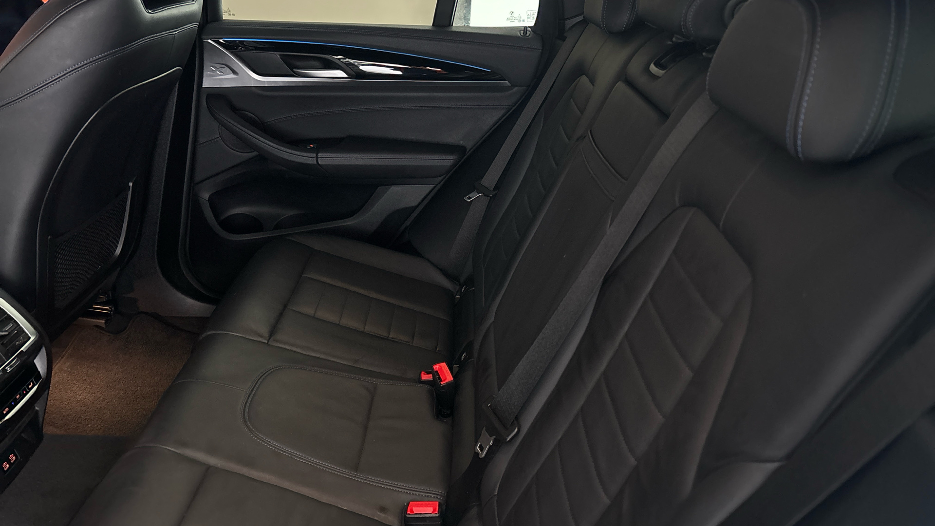 4027428 210kW M Sport 80kWh 5dr Auto